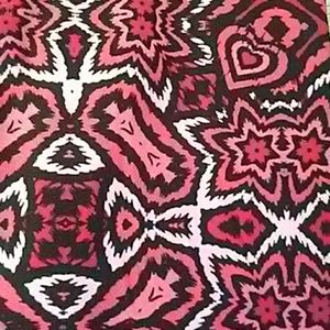 Brand New Lularoe Valentine leggings